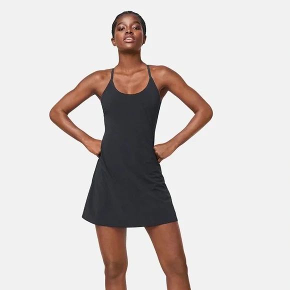 ✖️sold✖️ Outdoor Voices The Exercise Dress - Picture 4 of 12